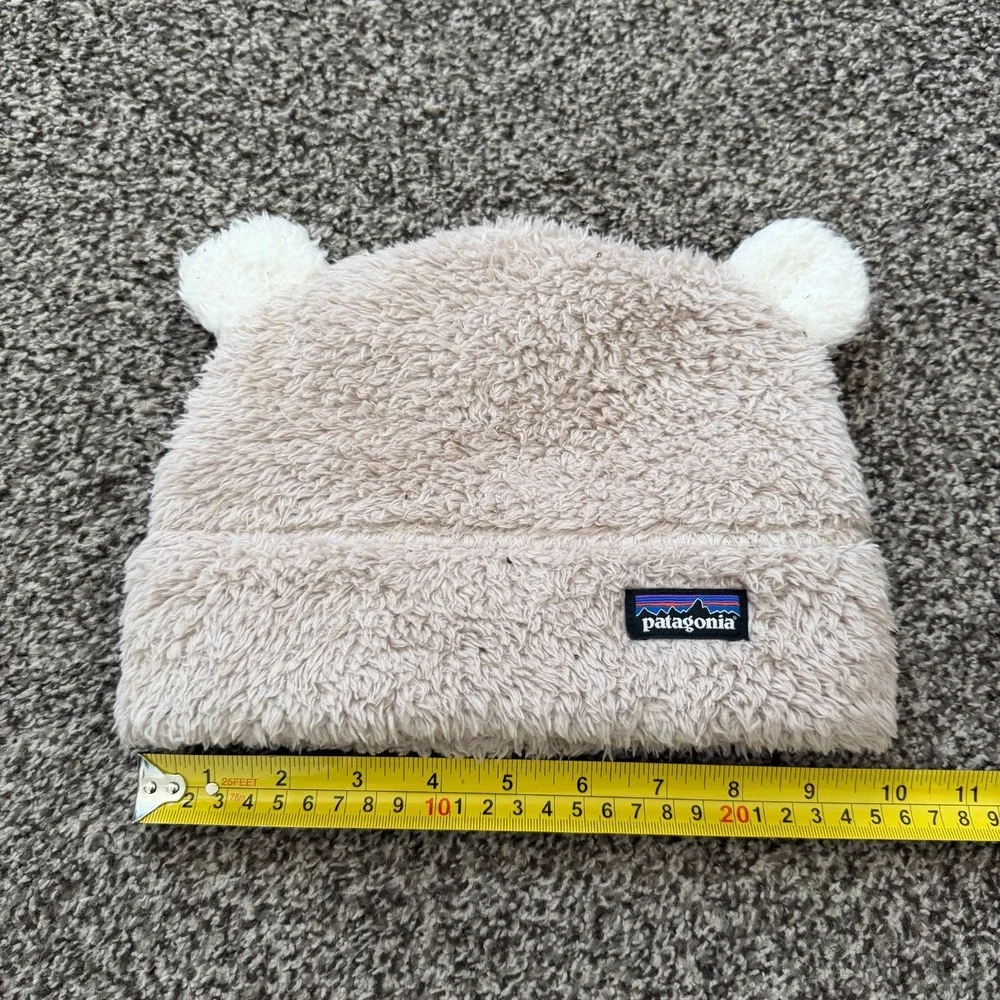 Patagonia Baby Furry Friends Hat Beige Fleece Bear Ears Beanie 2T-5T Soft